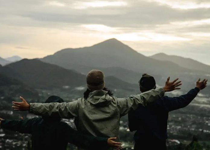 Pegunungan Bukit Barisan