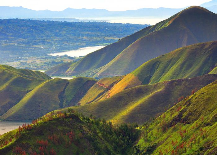 Pegunungan Bukit Barisan