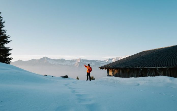 gunung salju di indonesia