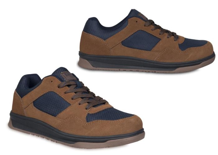 cara membersihkan sepatu suede