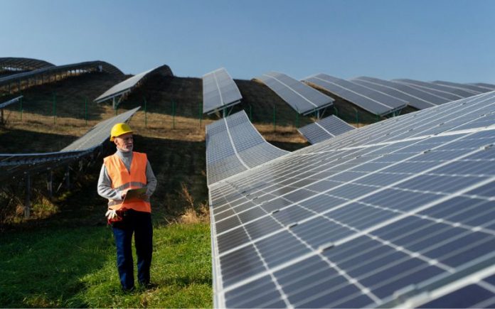 cara kerja panel surya