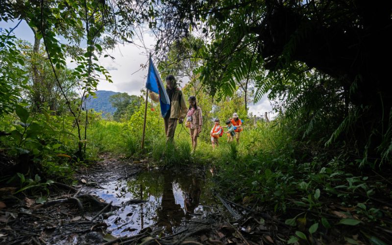 fashion anak perempuan