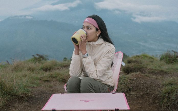 Kebutuhan air minum per orang per hari