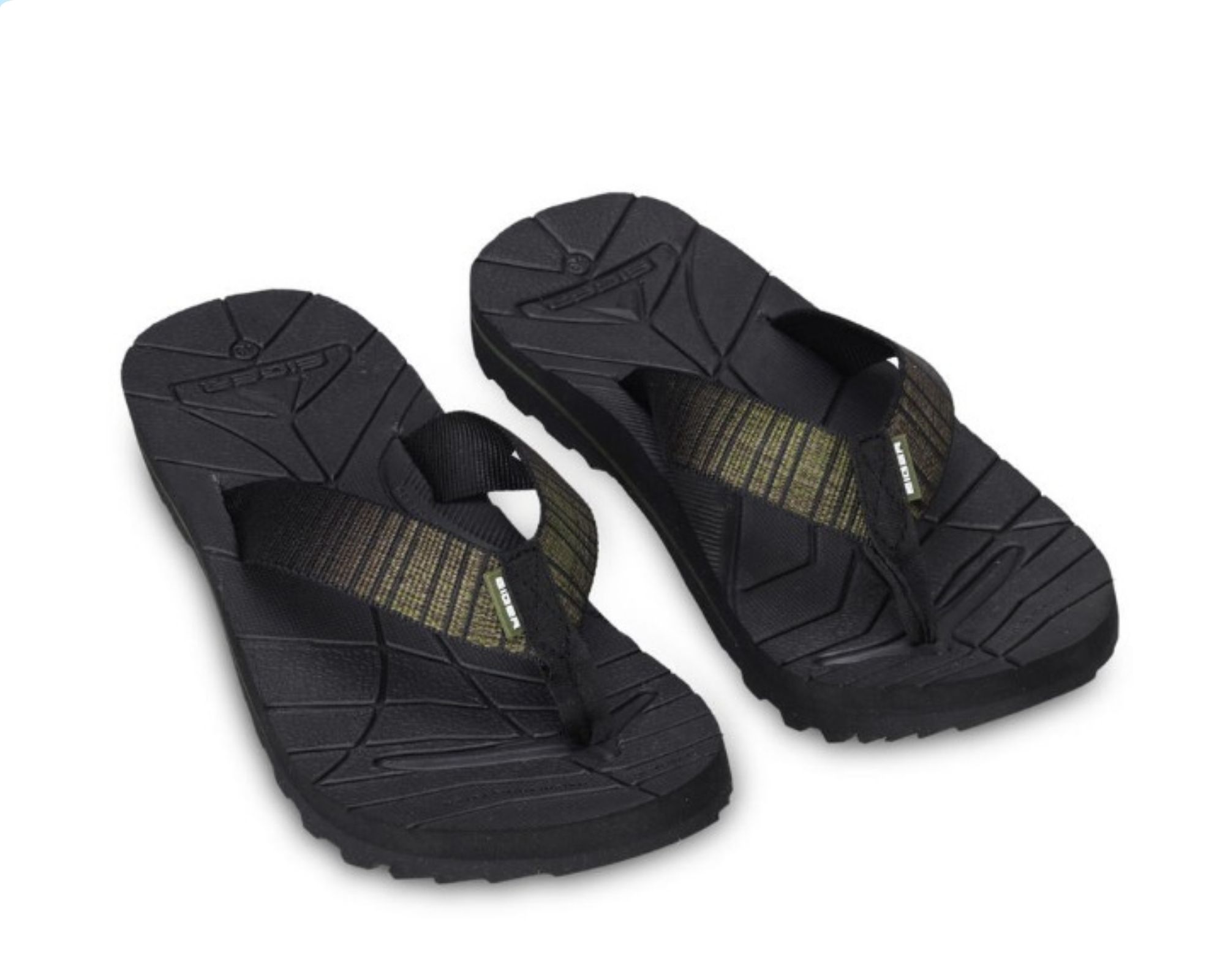 sandal traveling pria