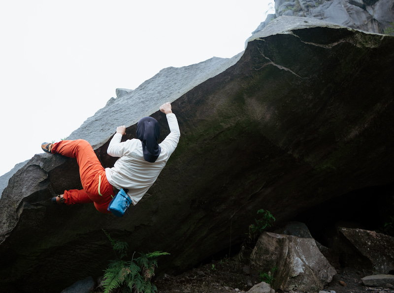 Kapan Harus Menggunakan Teknik Heel Hook Climbing