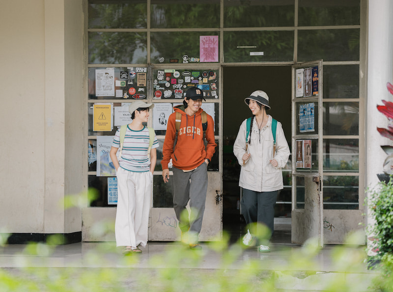 Rekomendasi Outfit Study Tour