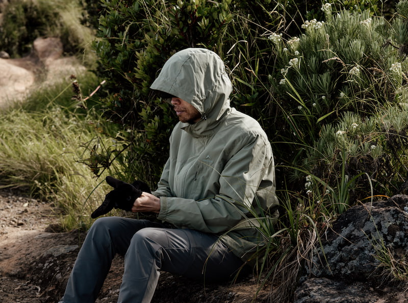 Rekomendasi Sarung Tangan Gunung dari EIGER Adventure