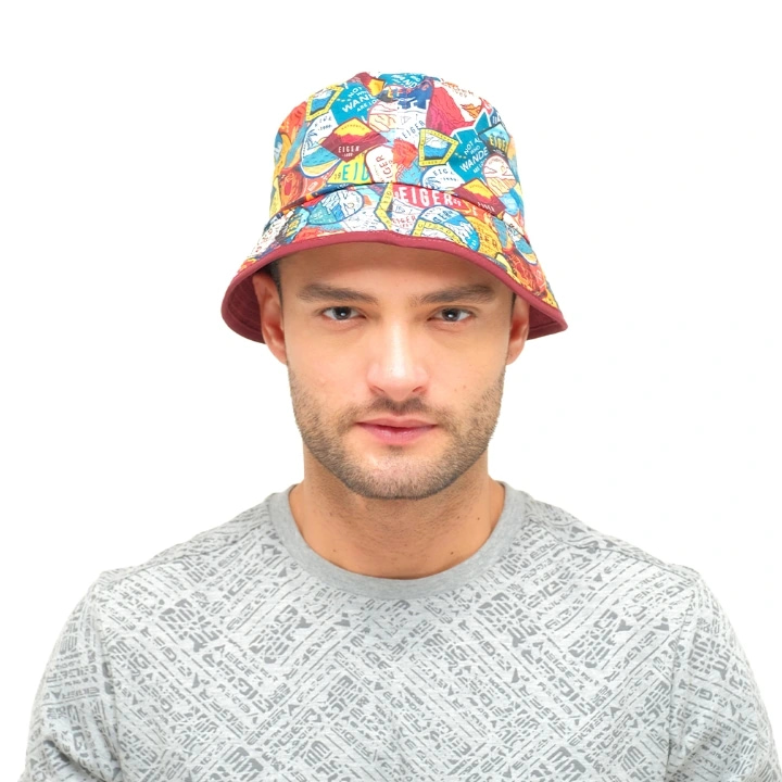 Topi dan Outfit Kasual