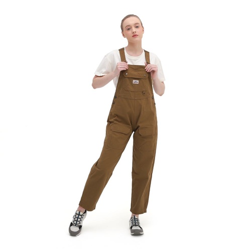 Jumpsuit yang Praktis