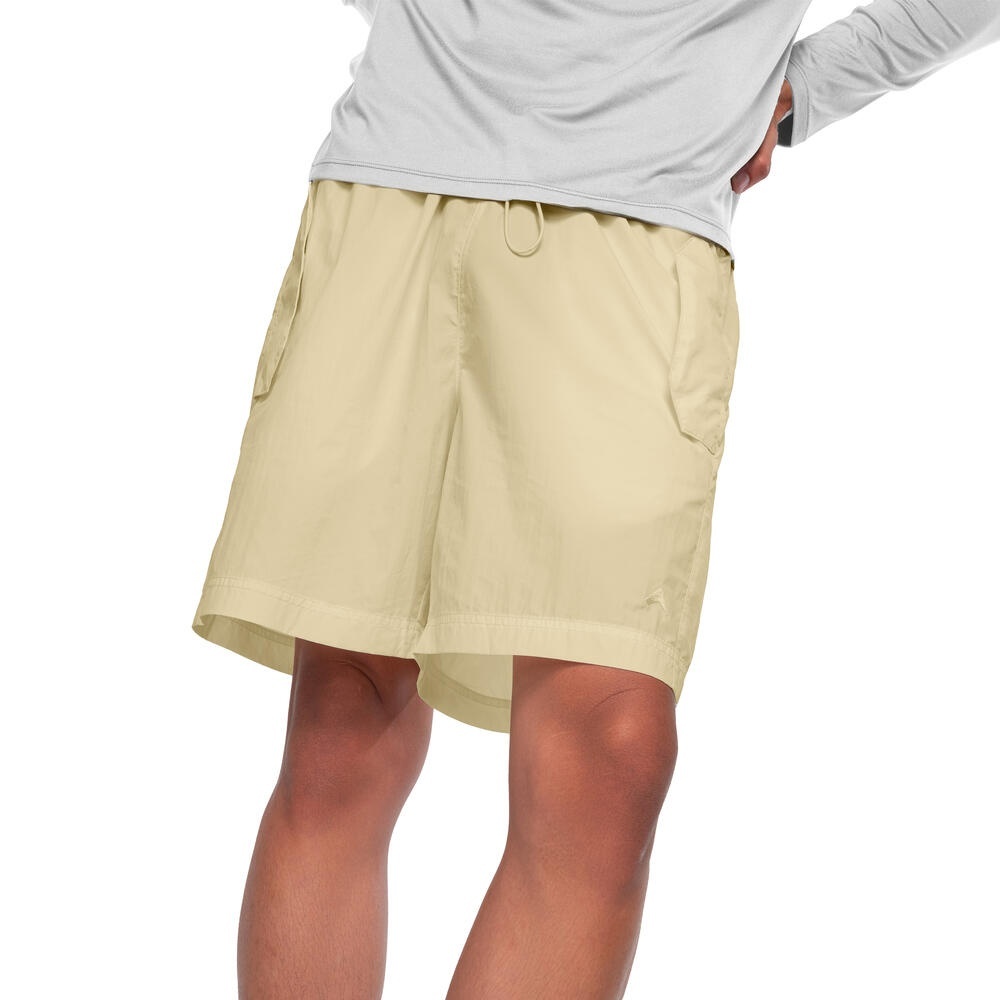 Funfusion Shorts merupakan celana jogging dari EIGER