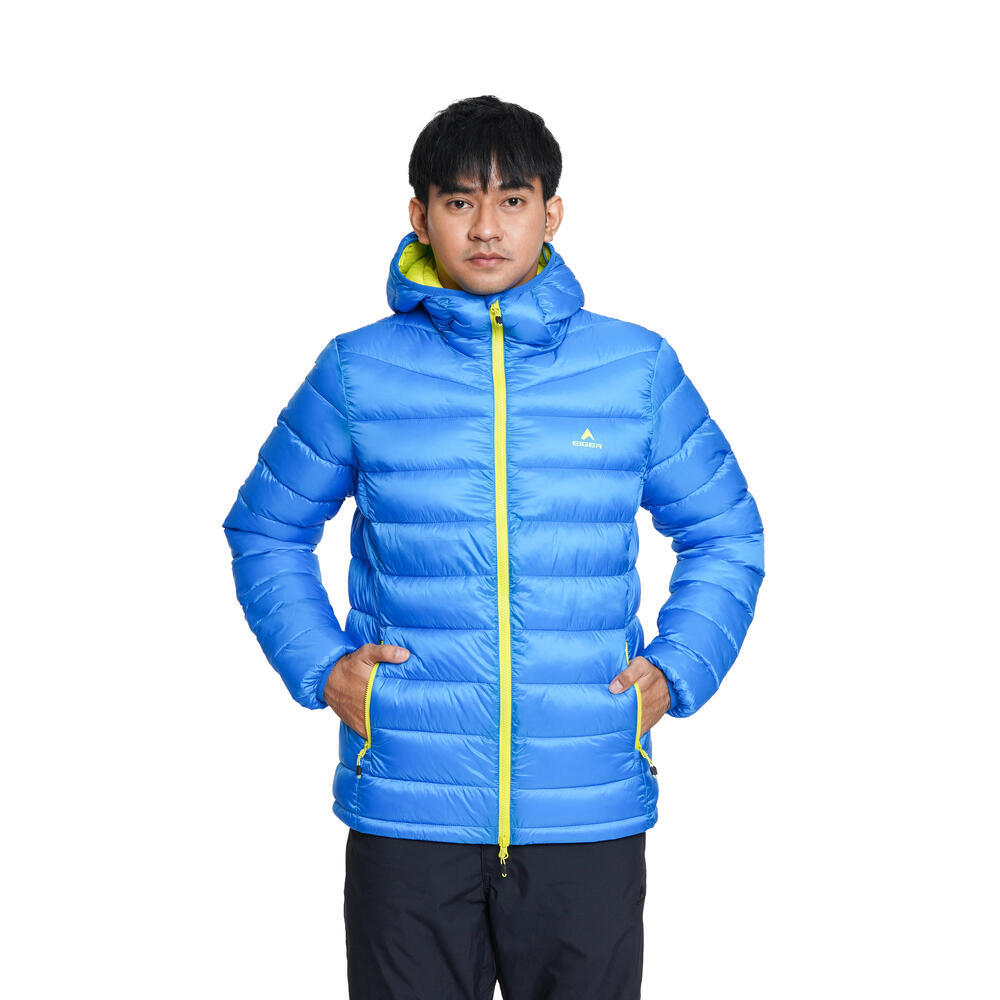 Men’s Fervor Insulated JKT adalah jaket musim dingin pria dari Eiger