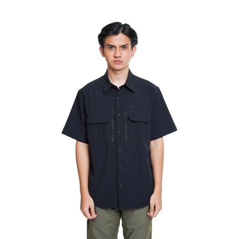 Kemeja taktikal dari EIGER yaitu Men’s X-Ballistic SS Shirt