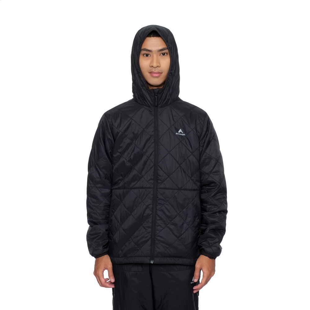 Pandurata Quilted Jacket adalah jaket musim dingin pria dari Eiger
