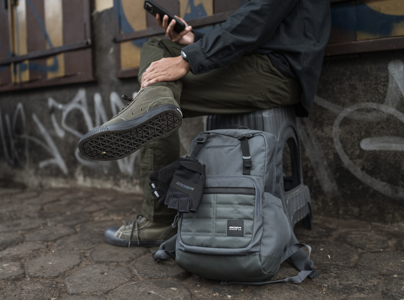 Rekomendasi Celana Touring Motor