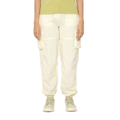 Kaos Round Neck Top dengan Cargo Pants