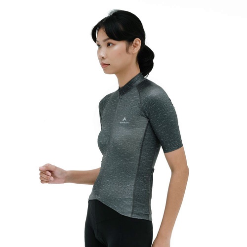 X-Active Swift Women merupakan jersey sepeda dari EIGER