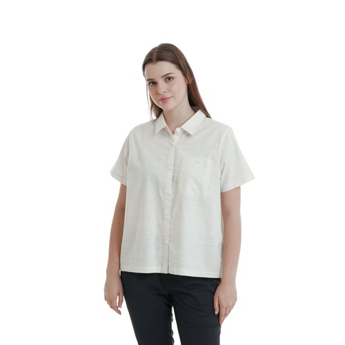 Irenic dari EIGER untuk outfit bukber santai wanita