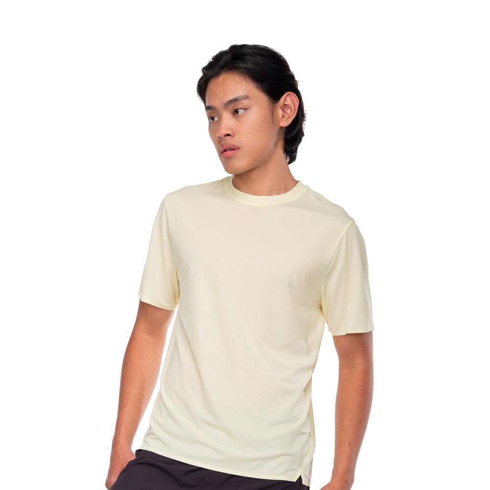 Airylight Men dari EIGER untuk outfit lari pria