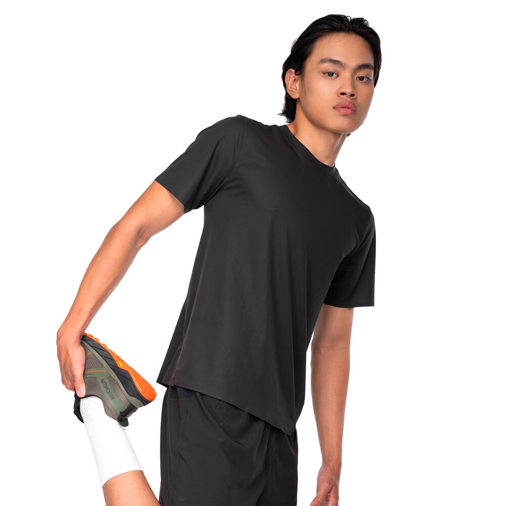 Airylight Men merupakan kaus running dari EIGER