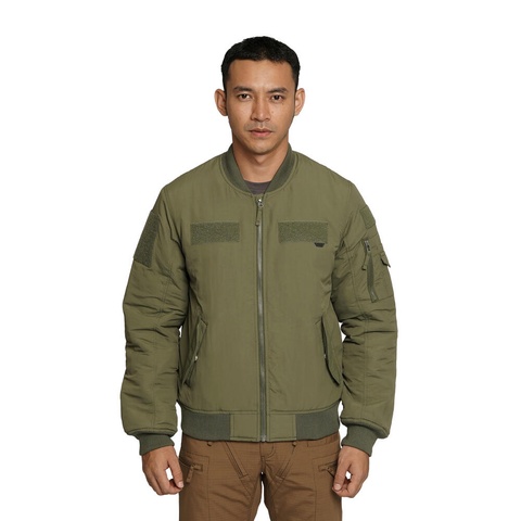 Echo Bomber Jacket merupakan jaket army pria dari EIGER