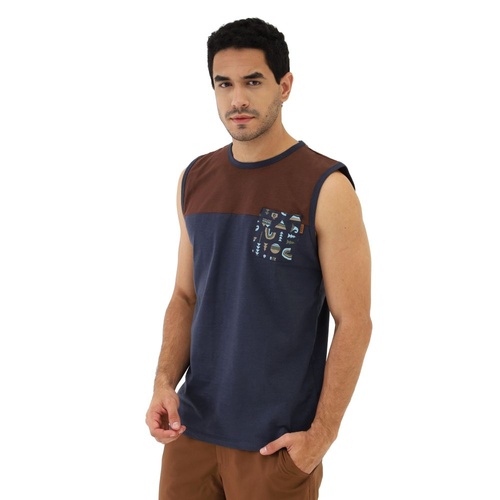 Rocklands 1.0 merupakan singlet pria dari EIGER