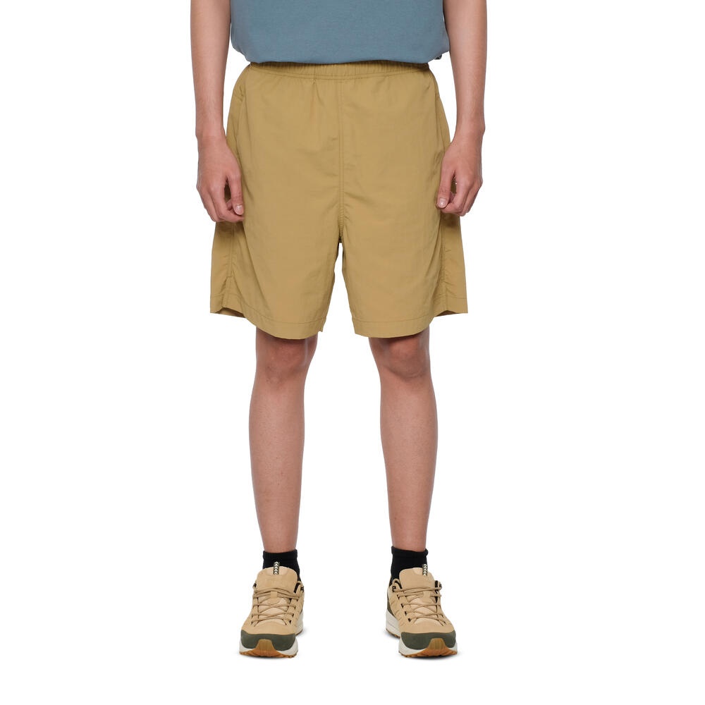 Shorea 7” Shorts merupakan celana pendek dari EIGER