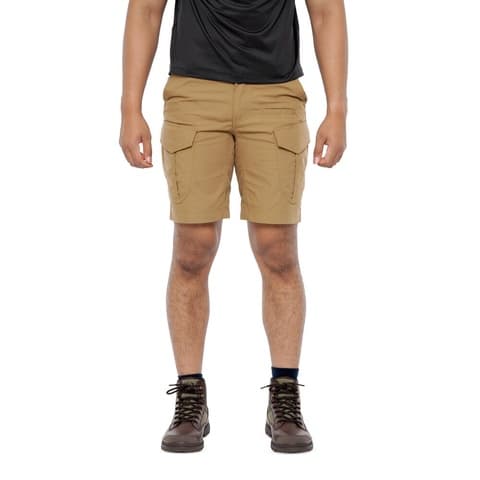 X-Shooter Tac Cargo merupakan celana kargo pendek dari EIGER