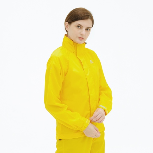J.Rainiest Women 1.0 Rainsuit merupakan mantel hujan dari EIGER