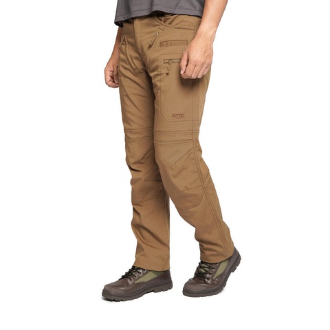 Men’s Terra Stryke Pants merupakan celana khaki dari EIGER