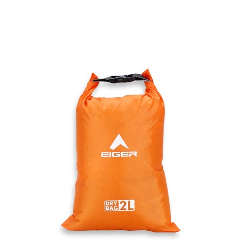 Dry Bag 2L (Flat) merupakan dompet kanvas pria dari EIGER