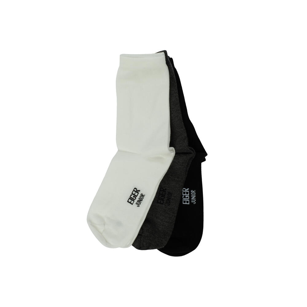 Junior Mid Cut Socks merupakan kaus kaki sekolah dari EIGER