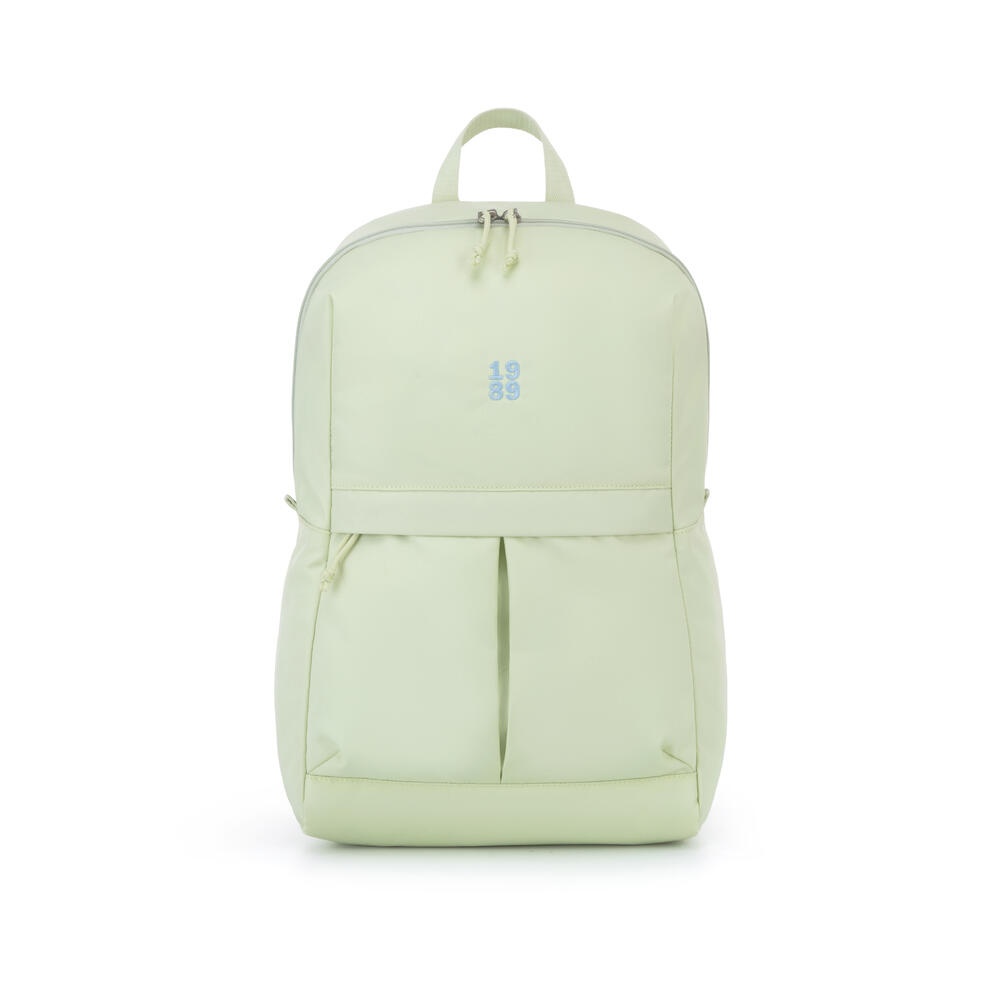 Women Flor Backpack 15L 1.0 merupakan tas sekolah SMA wanita dari EIGER