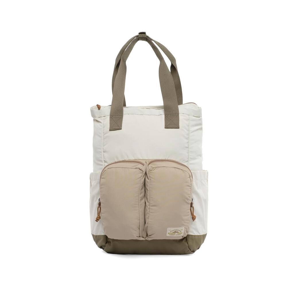 Women Saira Two Way Backpack Tote 1.0 merupakan tas multifungsi dari EIGER
