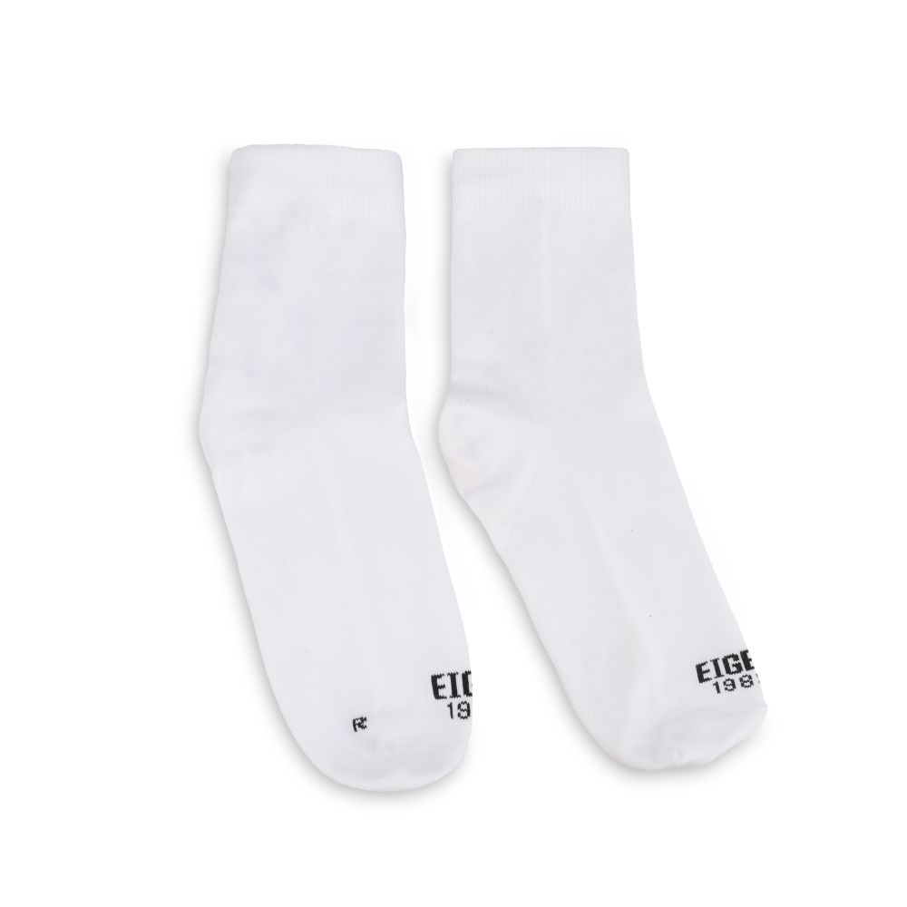 X-Sianok Short Socks merupakan kaus kaki sekolah dari EIGER