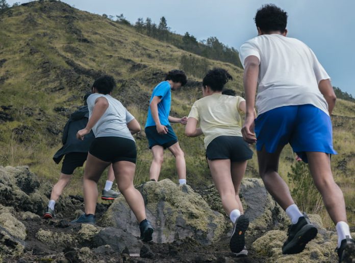 outfit trail run